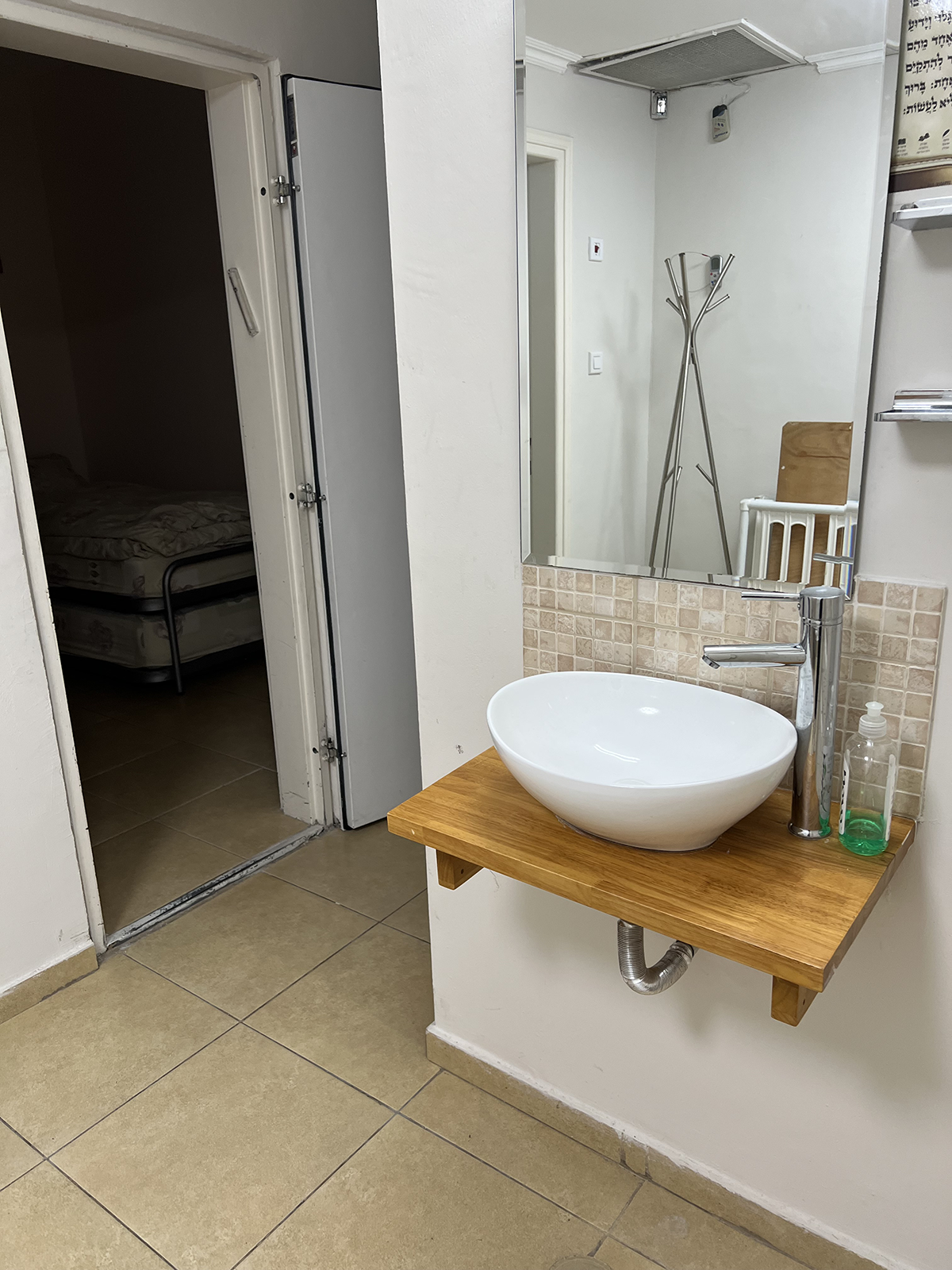 Bathroom photograph
